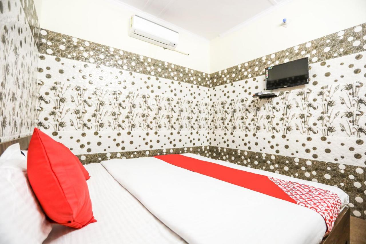 Oyo 71693 Starlight Hotel Gangānagar Exteriér fotografie