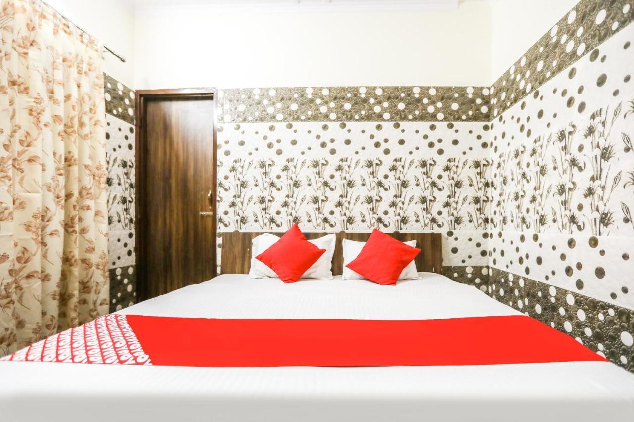 Oyo 71693 Starlight Hotel Gangānagar Exteriér fotografie